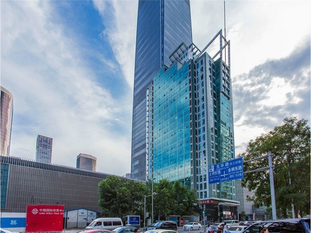 天然提炼肌肽精华液真能提亮吗